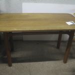 467 4050 COFFEE TABLE